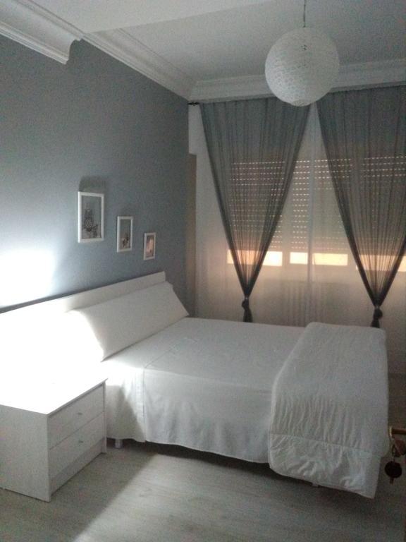 Pension Saint Mateo Логроньо Экстерьер фото